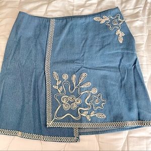 Anthropologie Skirt - Small